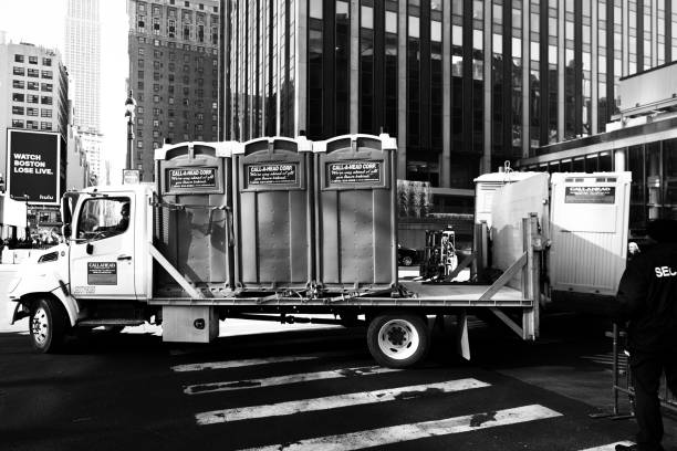 Best Porta potty delivery and setup  in Sea Breeze, NC